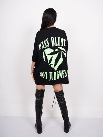 Pass Bl*nts : Black Glow In Dark Drop sleeved Tee for Women