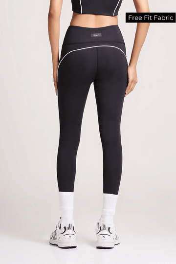Draw the Line Leggings in Charcoal