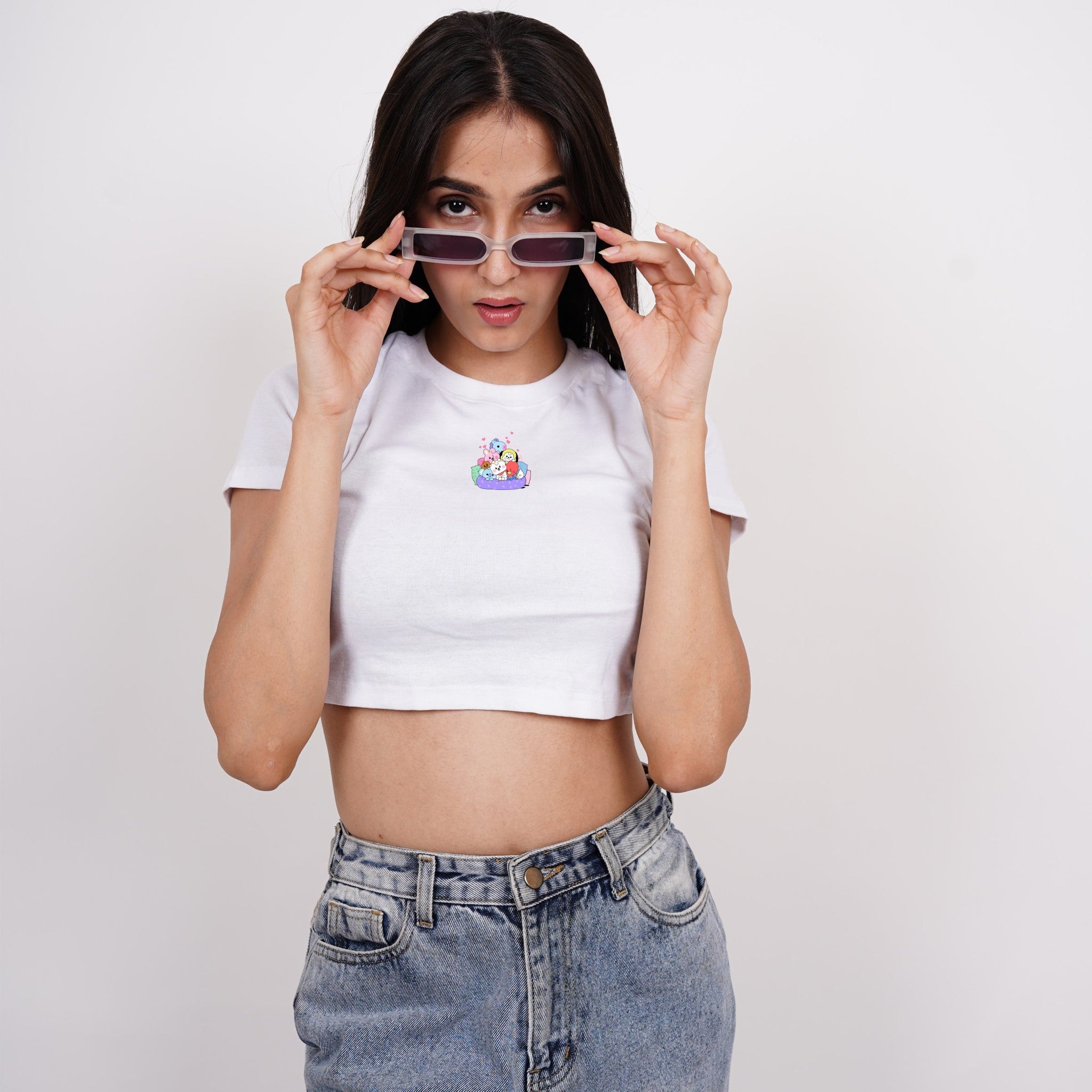 BT21 Friends : Burger Bae Round Neck Crop Baby Tee For Women