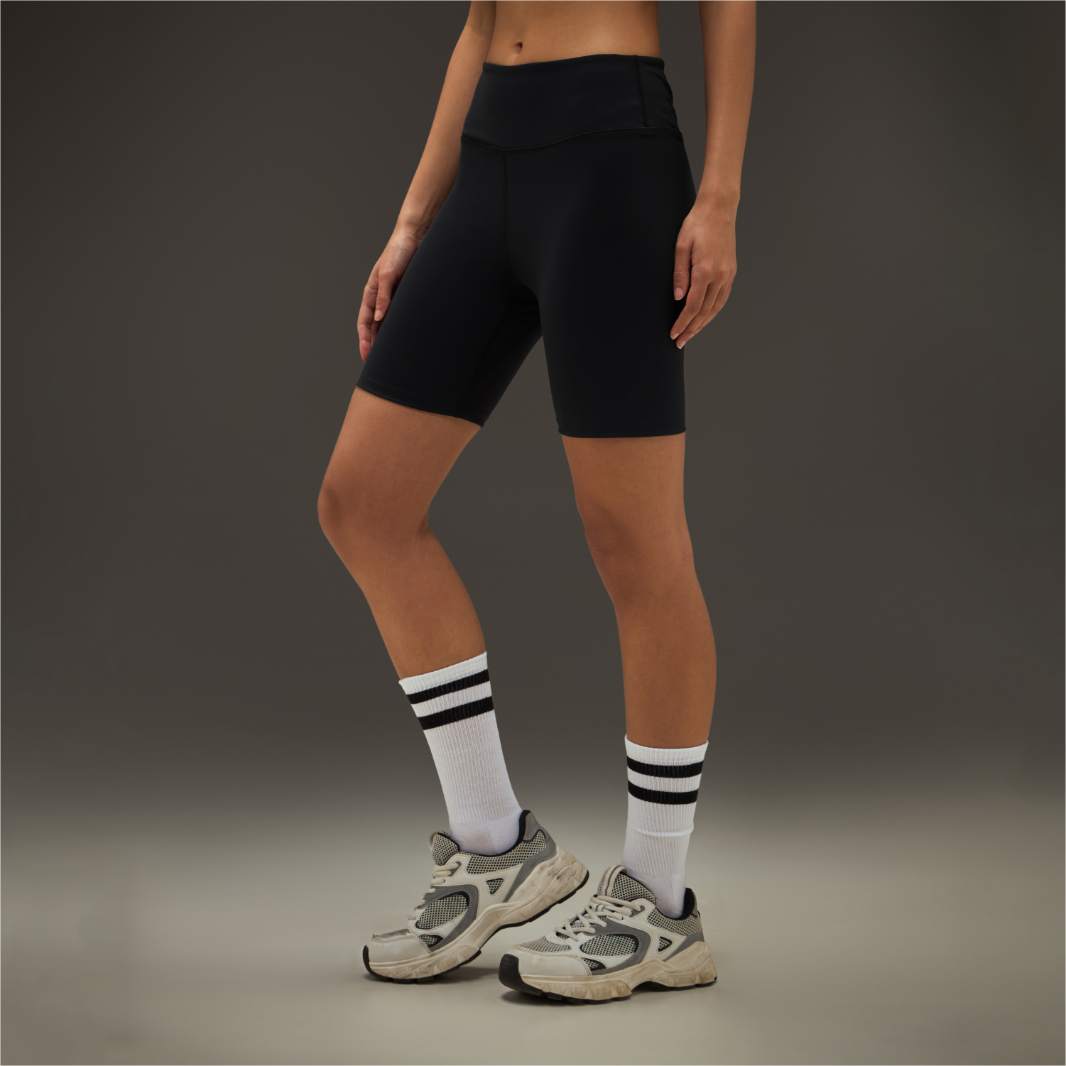 Women Align Shorts Black