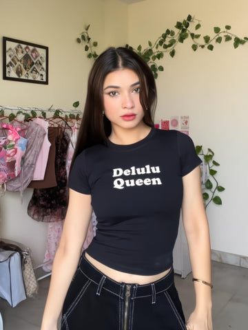 Delulu Queen it Girl Baby tee for Women