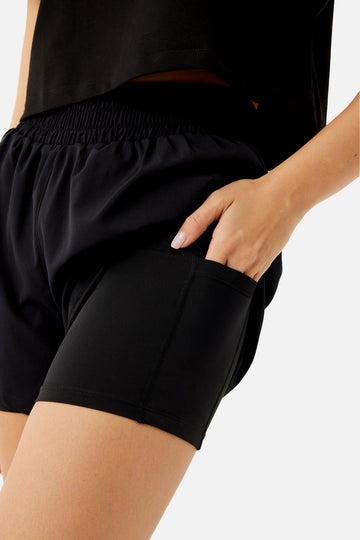 Rose Dynamic Sports Shorts - Black
