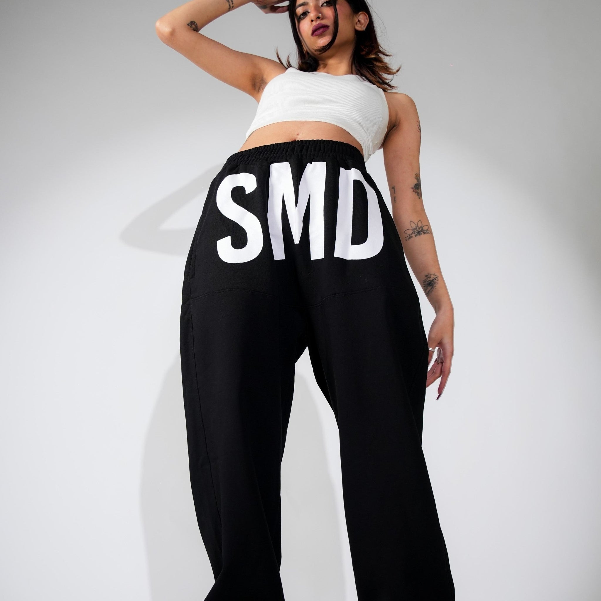 SMD Relaxed fit sweat pants For Men And Women