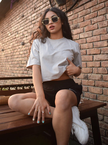 Women Loose Fashion Round Neck Tee (Retro Cropped T:shirt)
