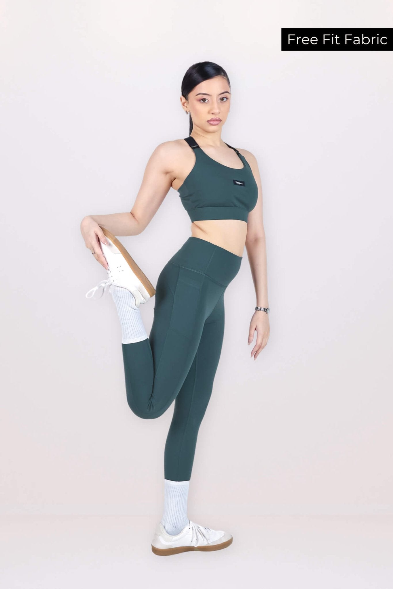 Co-ord Set: Adjustable Straps Sports Bra + Leggings in Jungle Green 2.0