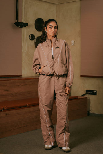 Co-ord Set: Take A Hike Pullover & Pants In Earthstone