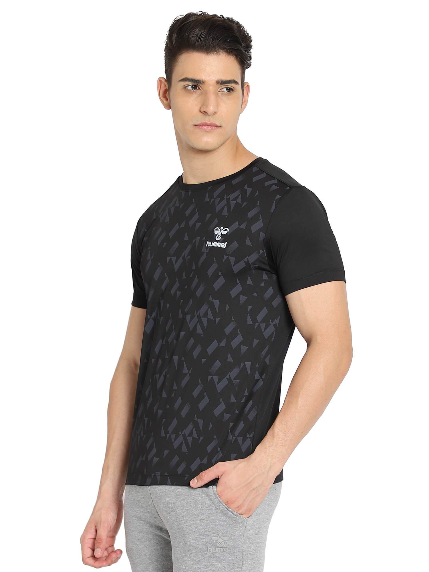 Erin Polyester T-Shirt - Hummel India