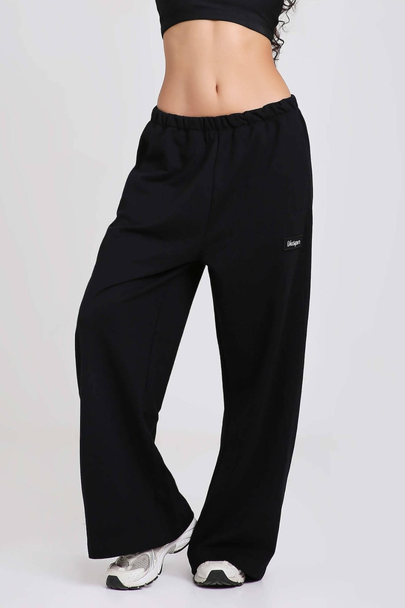 Oversized Loungers in True Black