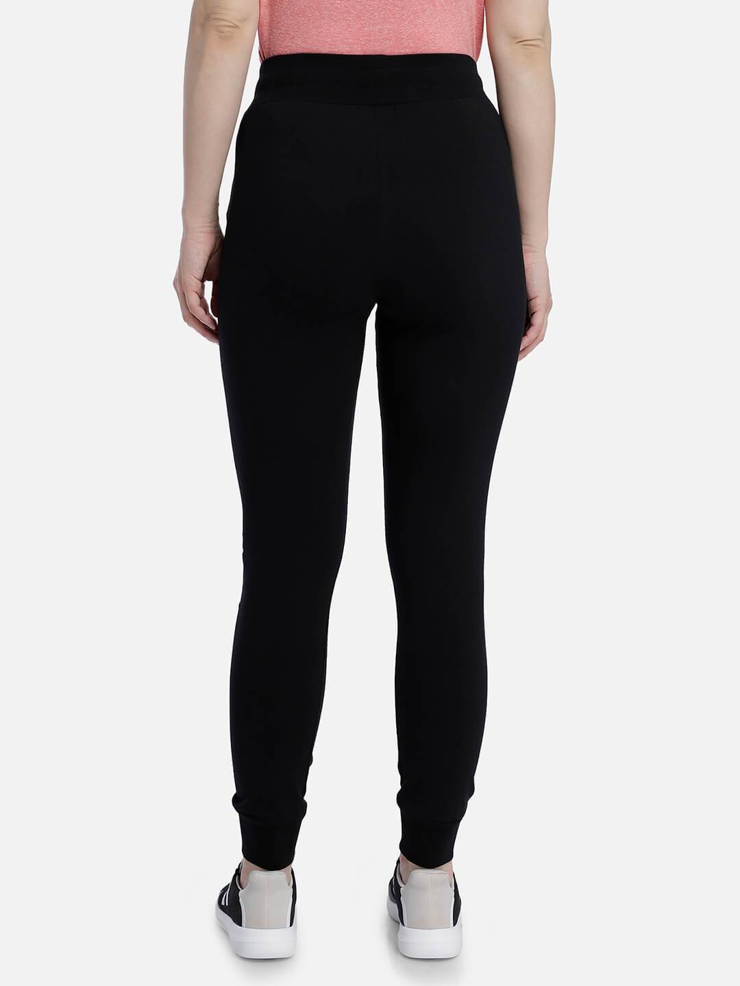 Sandra Cotton Tapered Pant - Hummel India
